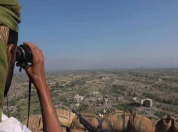 مصادر: مخطط وتحشيد حوثي لاختراق جبهات قعطبة عبر باب غلق