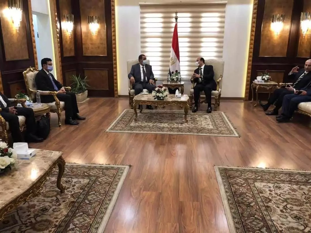 وزير الداخلية يصل إلى القاهرة للتباحث مع الجانب المصري في مجالات مكافحة الجريمة والإرهاب والعلاقات الثنائية بين البلدين