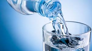 9 علامات على احتياج جسمك للماء