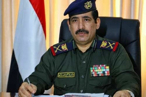 وزير الداخلية يعلن ضبط عدد كبير من الخلايا النائمة التابعة للحوثيين