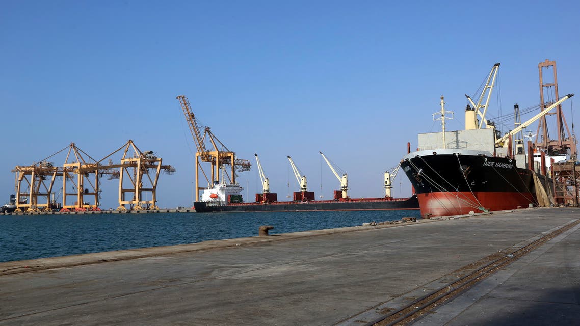 الحكومة اليمنية: سفن نفط دخلت الحديدة