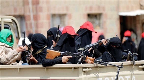 وسط حالة من السخط والغضب الشعبي.. ميليشيا الحوثي تجند 4 آلاف "زينبية"
