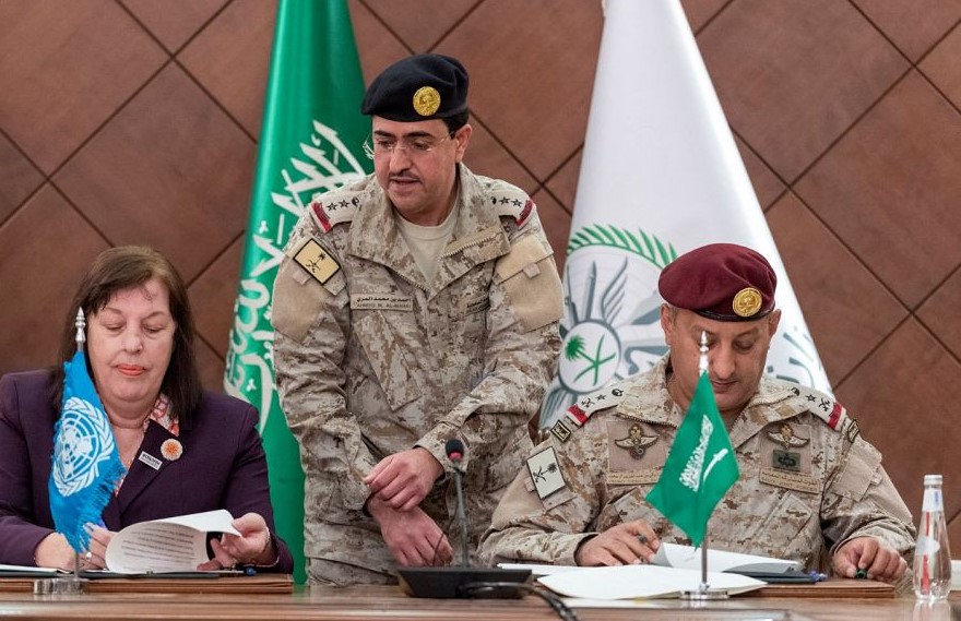 التحالف يوقع مع الأمم المتحدة مذكرة تفاهم لتعزيز حماية الأطفال المتضررين من النزاع المسلح في اليمن ..«تفاصيل»