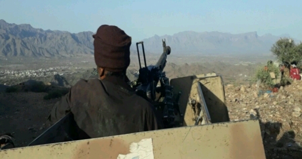 عاجل قوات الجيش تحرر 11 موقعاً جديداً في "مريس" وتقضي على عشرات الحوثيين