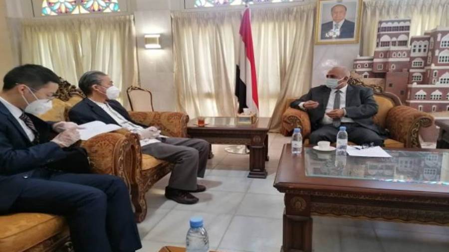 قلق صيني من "قنبلة صافر".. واليمن يناشد مجلس الأمن ردع الحوثي