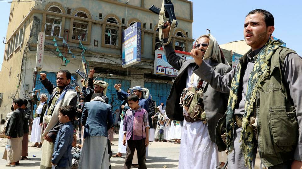 احتدام الصراع بين قيادات ومشرفي مليشيا الحوثي .. والسبب تجارة المخدرات ..«تفاصيل صادمة»