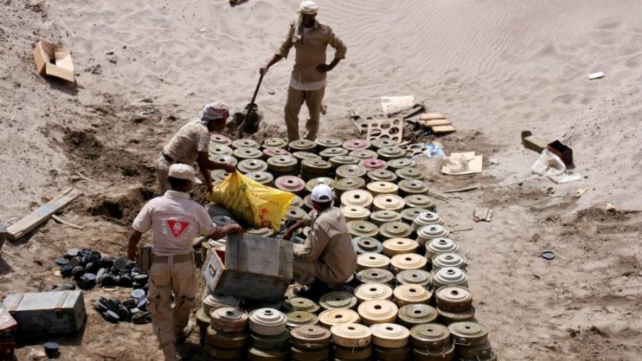 إتلاف 2872 لغماً من مخلفات مليشيا الحوثي الإرهابية في شبوة 
