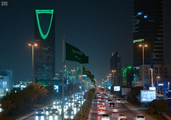 صحيفة تكشف تفاصيل "التأشيرة السياحية" في السعودية