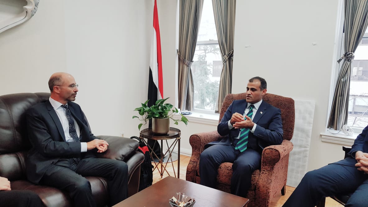 وزير الخارجية يطلع رئيس مجموعة الأزمات الدولية على مستجدات الاوضاع في اليمن