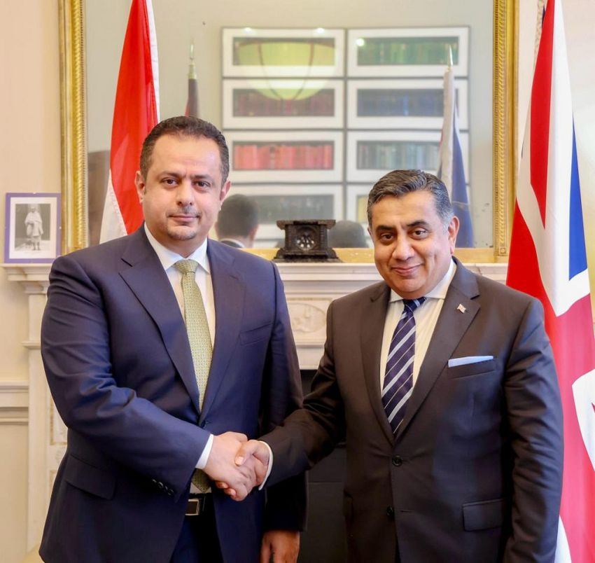 رئيس الوزراء يلتقي وزير الدولة البريطاني لشؤون الشرق الأوسط