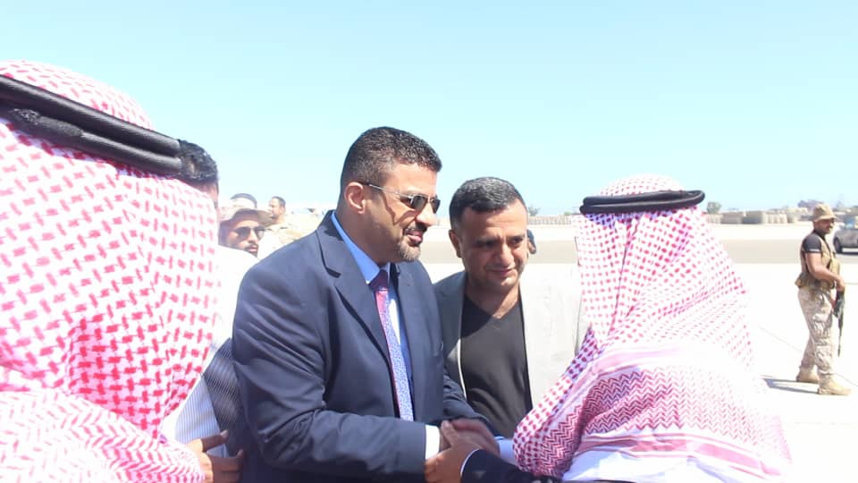 عدن| المحافظ سالمين يستقبل وفد البرنامج السعودي لاعادة اعمار وتنمية اليمن