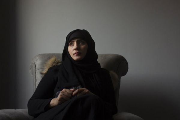 ملثمون يتناوبون على اغتصاب معلمة التاريخ ..وكالة دولية تكشف عن انتهاكات بشعة ضد النساء في سجون الحوثي