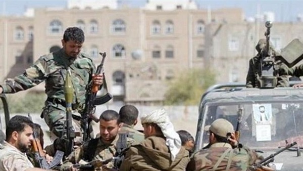 اندلاع اشتباكات عنفية بين قبائل العصيمات وحرف سفيان والحوثيون يغذون المعركة