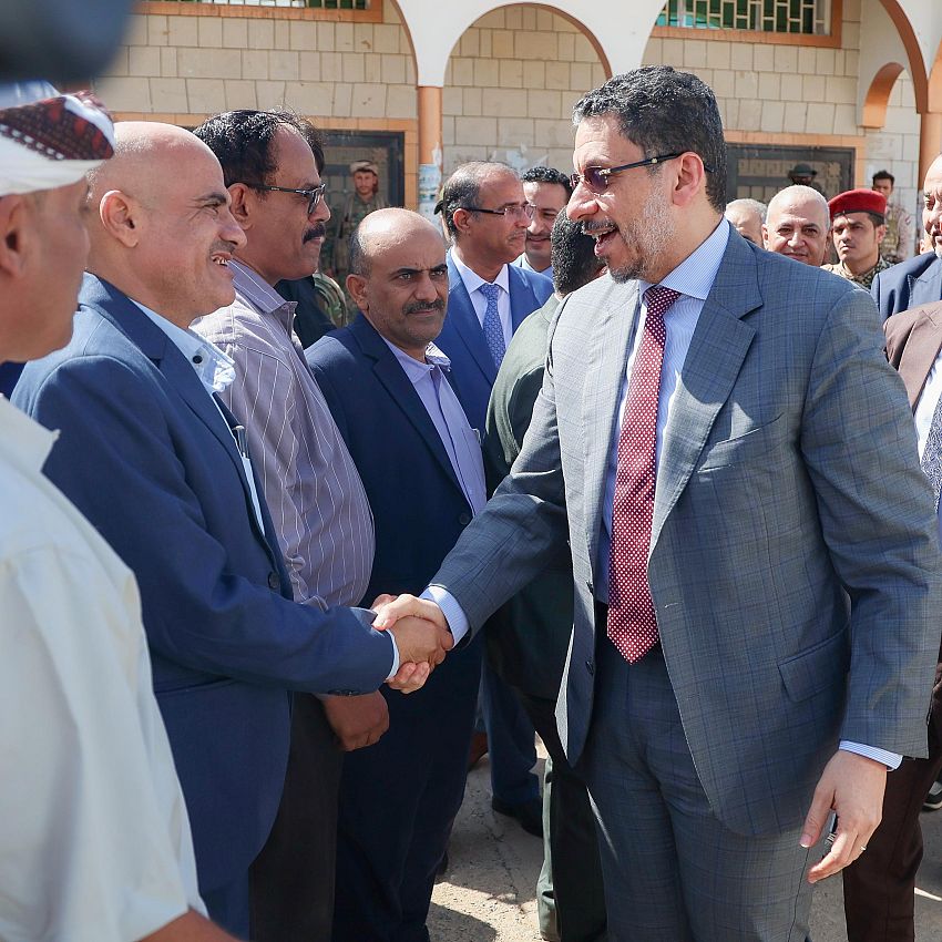 رئيس الوزراء الدكتور احمد عوض بن مبارك في محافظة لحج (صور+تفاصيل) 